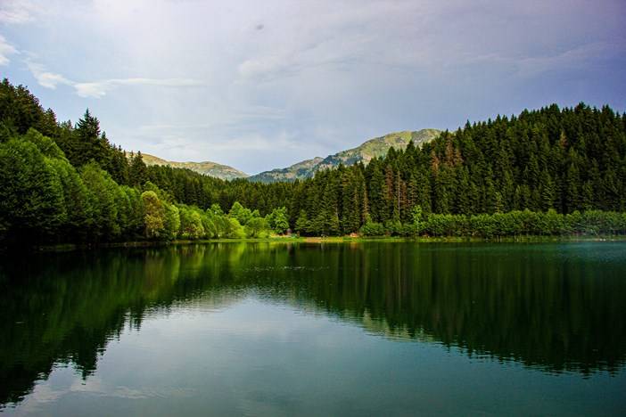 Karagöl muhteşem doğası ile masal diyarlarını andırıyor 7